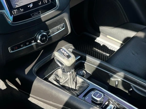 Внедорожник Volvo XC90 2017 года, 3150000 рублей, Ижевск