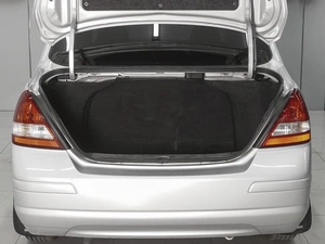 Седан Nissan Tiida 2010 года, 660000 рублей, Ростов-на-Дону