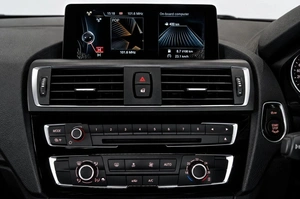 Хетчбэк BMW 1 серия 2015 года, 1599000 рублей, Челябинск