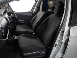 Хетчбэк Toyota Vitz 2019 года, 969000 рублей, Тюмень