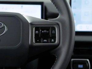 Внедорожник Toyota RAV4 2025 года, 4949050 рублей, Москва