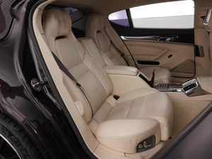 Лифтбек Porsche Panamera 4S 2013 года, 2749046 рублей, Москва