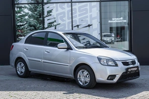 Седан Kia Rio 2010 года, 499000 рублей, Ульяновск