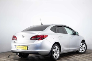 Седан Opel Astra 2012 года, 789000 рублей, Пермь