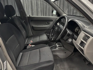 Хетчбэк Mazda Demio 2001 года, 250000 рублей, Красноярск