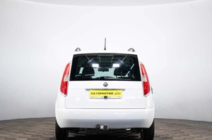 Минивэн Skoda Roomster 2013 года, 689000 рублей, Пермь