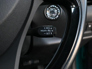 Внедорожник Toyota C-HR 2017 года, 2184000 рублей, Кирилловка