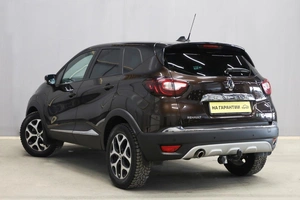 Внедорожник Renault Kaptur 2019 года, 1699000 рублей, Новосибирск