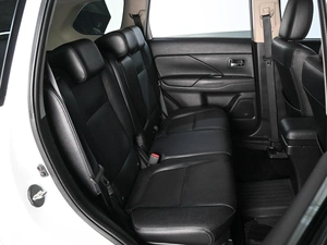 Внедорожник Mitsubishi Outlander 2015 года, 1929000 рублей, Ростов-на-Дону