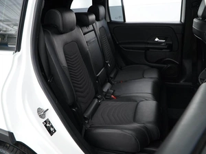 Внедорожник Mercedes-benz GLB-класс 2020 года, 2588444 рублей, Москва