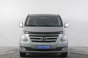 Минивэн Hyundai H-1 2016 года, 2489000 рублей, Кемерово