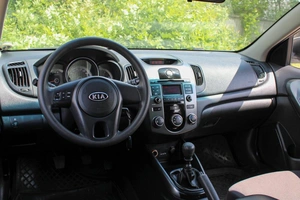Седан Kia Cerato 2010 года, 850000 рублей, Ярославль