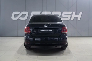 Седан Volkswagen Polo 2015 года, 989000 рублей, Петрозаводск