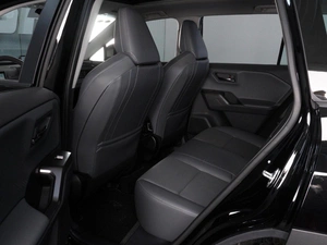 Внедорожник Toyota RAV4 2026 года, 4255000 рублей, Красный Пахарь