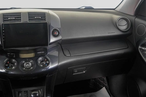 Внедорожник Toyota RAV4 2011 года, 1569000 рублей, Кемерово