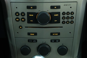 Хетчбэк Opel Astra GTC 2007 года, 569000 рублей, Омск