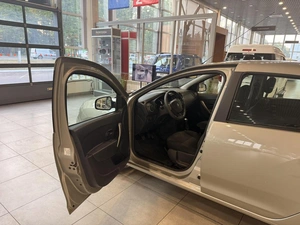 Седан Renault Logan 2014 года, 835000 рублей, Орёл