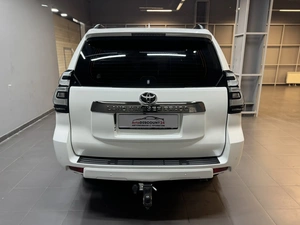 Внедорожник Toyota Land Cruiser Prado 2021 года, 5597000 рублей, Красноярск