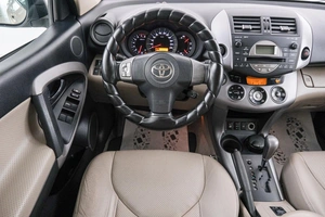 Внедорожник Toyota RAV4 2008 года, 1499000 рублей, Красноярск