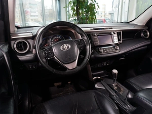 Внедорожник Toyota RAV4 2013 года, 1949999 рублей, Тверь