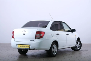 Седан ВАЗ (LADA) Granta 2016 года, 299000 рублей, Омск