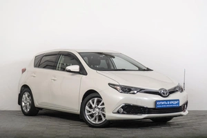 Хетчбэк Toyota Auris 2016 года, 1649000 рублей, Томск