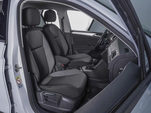 Внедорожник Volkswagen Tiguan 2019 года, 2459000 рублей, Ростов-на-Дону