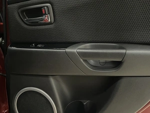 Хетчбэк Mazda 3 2008 года, 737000 рублей, Солонцы