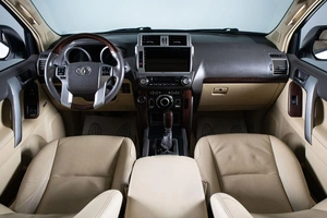 Внедорожник Toyota Land Cruiser Prado 2015 года, 3899000 рублей, Сургут
