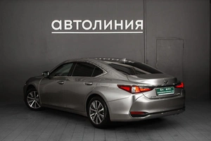 Седан Lexus ES 2020 года, 4699000 рублей, Красноярск
