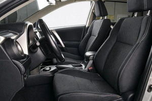 Внедорожник Toyota RAV4 2018 года, 2149000 рублей, Челябинск