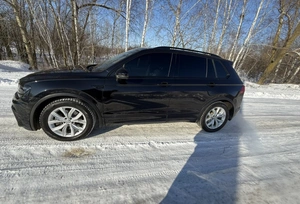 Внедорожник Volkswagen Tiguan 2017 года, 1650000 рублей, Москва