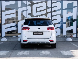 Минивэн Kia Carnival 2019 года, 3049000 рублей, Краснодар