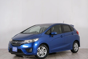 Хетчбэк Honda Fit 2013 года, 1069000 рублей, Красноярск