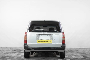 Универсал Toyota Succeed 2003 года, 479000 рублей, Кемерово