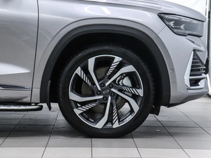 Внедорожник Geely Monjaro 2022 года, 3649000 рублей, Красноярск