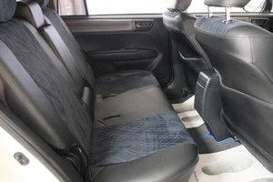 Универсал Toyota Corolla Fielder 2012 года, 1099000 рублей, Омск