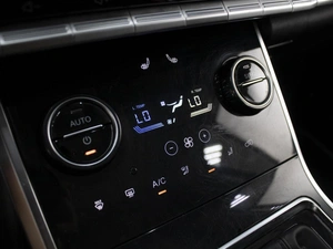 Внедорожник Chery Tiggo 8 2022 года, 1799000 рублей, Омск