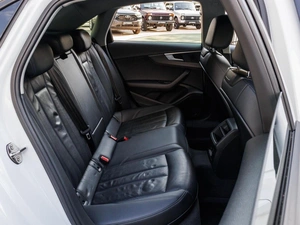 Седан Audi A4 2017 года, 1930000 рублей, Большой Сочи