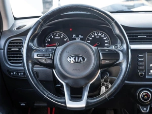 Седан Kia Rio 2019 года, 1497600 рублей, Ставрополь