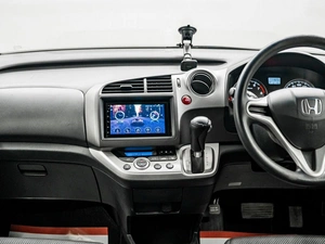Минивэн Honda Stream 2013 года, 1275000 рублей, Красноярск