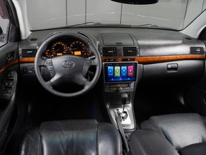 Седан Toyota Avensis 2008 года, 779000 рублей, Тюмень