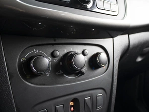 Седан Renault Logan 2021 года, 1050000 рублей, Омск