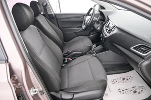 Седан Hyundai Solaris 2018 года, 1249000 рублей, Красноярск