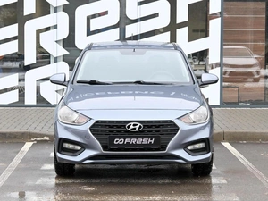 Седан Hyundai Solaris 2017 года, 999000 рублей, Волгоград