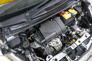 Хетчбэк Toyota Vitz 2013 года, 699000 рублей, Новокузнецк