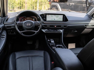 Седан Hyundai Sonata 2022 года, 2580000 рублей, Большой Сочи
