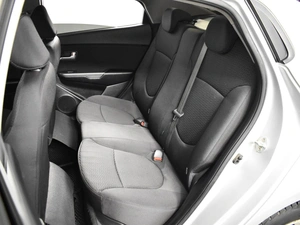 Седан Kia Rio 2017 года, 969900 рублей, Казань