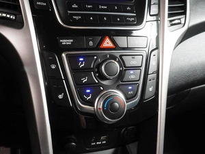 Хетчбэк Hyundai i30 2015 года, 1249000 рублей, Воронеж