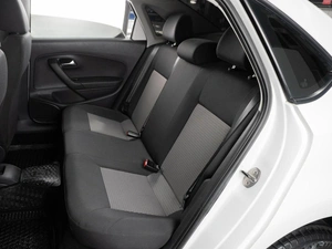 Седан Volkswagen Polo 2013 года, 779000 рублей, Тюмень